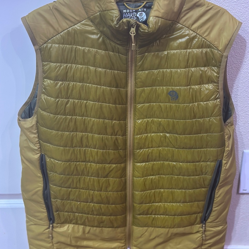 Mountain Hardwear - Ghost Whisperer - Men's Yellow/Gold Puffer Vest